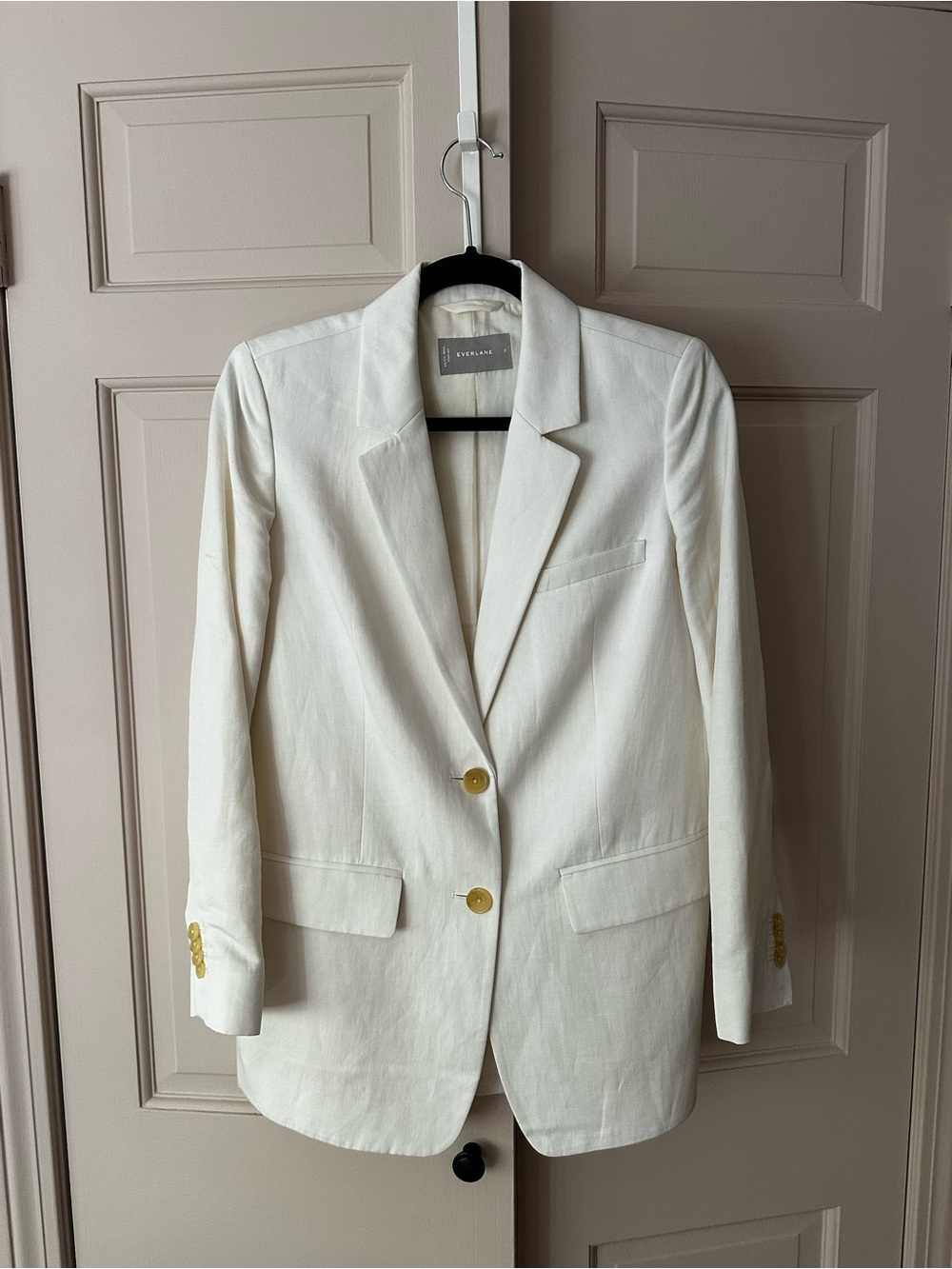 Everlane Women’s White Linen Blend Blazer